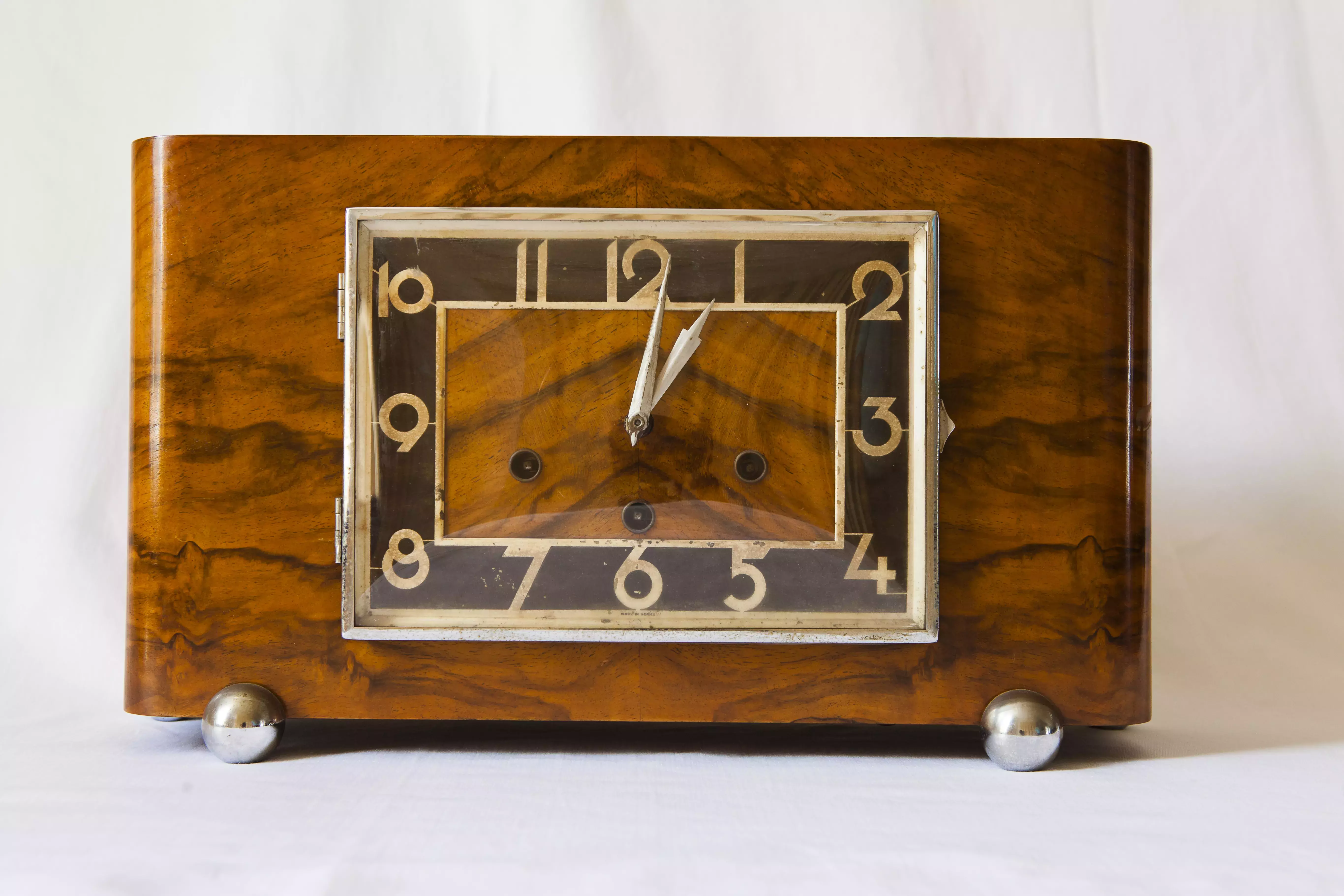 A brown gold with gold dial.  